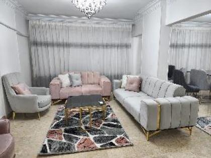 Elite Apartment in Sheraton Al Matar Heliopolis - image 3