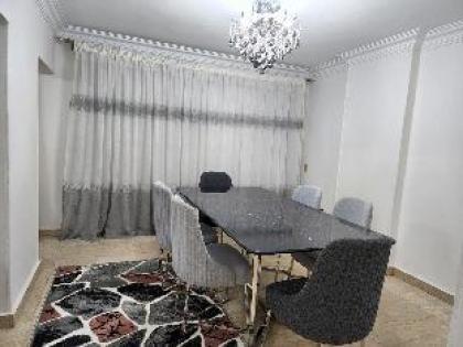 Elite Apartment in Sheraton Al Matar Heliopolis - image 9