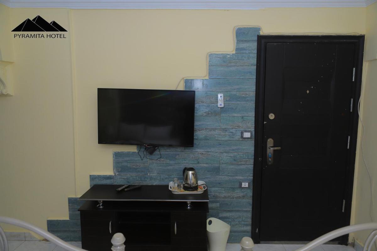 Pyramita Hotel - main image