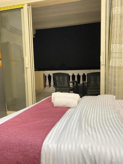 Pyramita Hotel - image 14