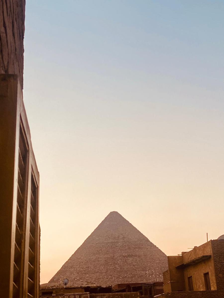 Golden pyramids Guest house view - image 4