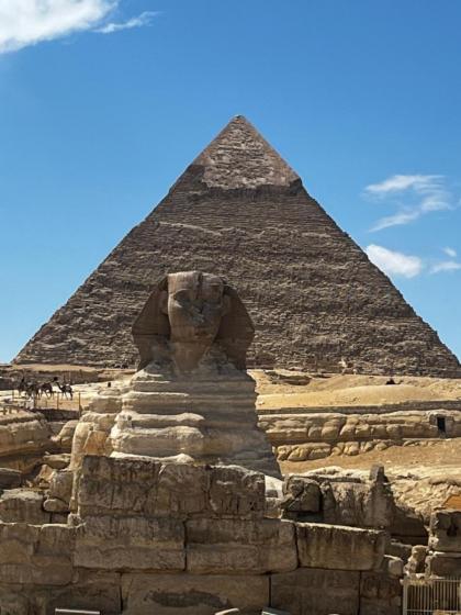 King hur pyramids inn - image 2