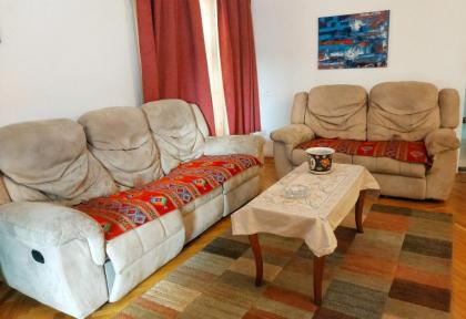 Jessy charming apartment in Heliopolis. 