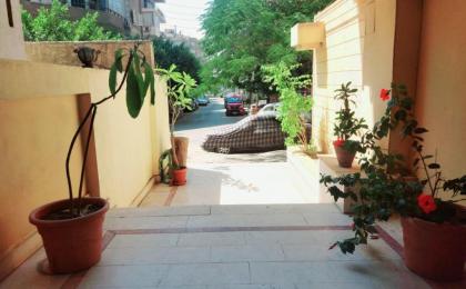 Jessy charming apartment in Heliopolis. - image 2