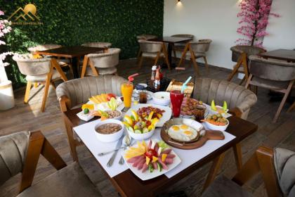 Pyramids sunrise inn - image 19