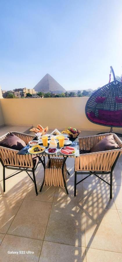 King Cheops Inn - Pyramid View - image 22