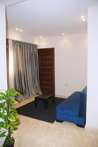 HADLA INN - image 18