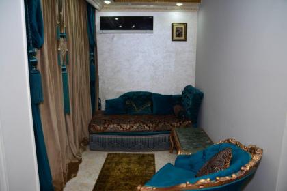 Crystal pyramid inn - image 18