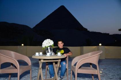 Crystal pyramid inn - image 25