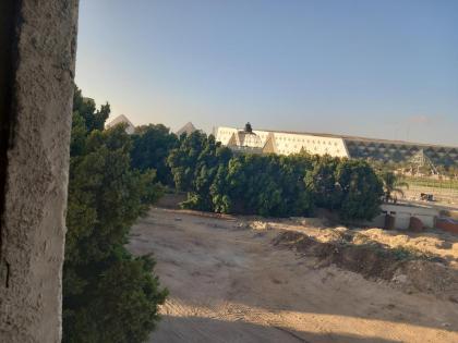 Hotel rooms overlooking the new museum - image 21