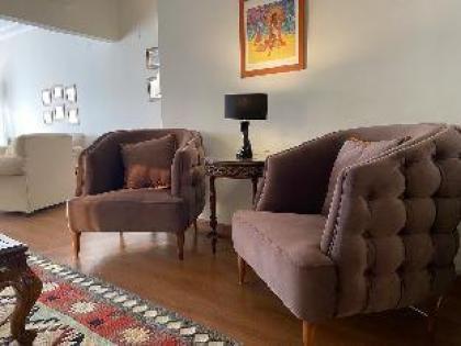 Nile View Apartment in Zamalek Stays - image 6