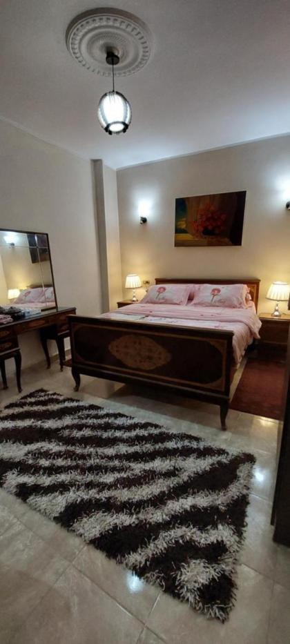 Hello Pyramids inn - image 17