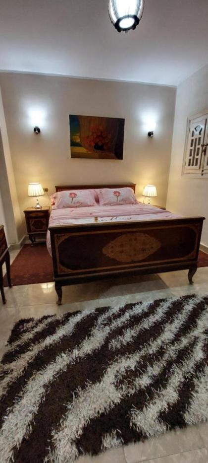 Hello Pyramids inn - image 20