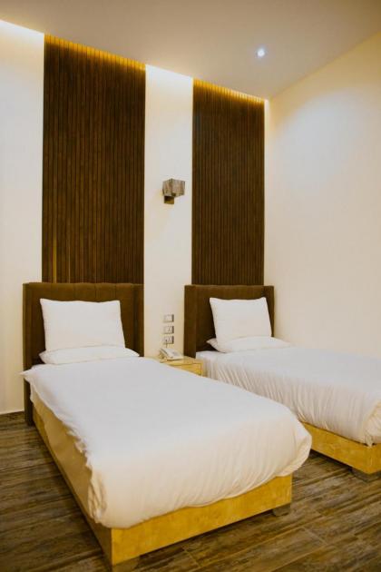 Tourist Palace Hotel - image 21