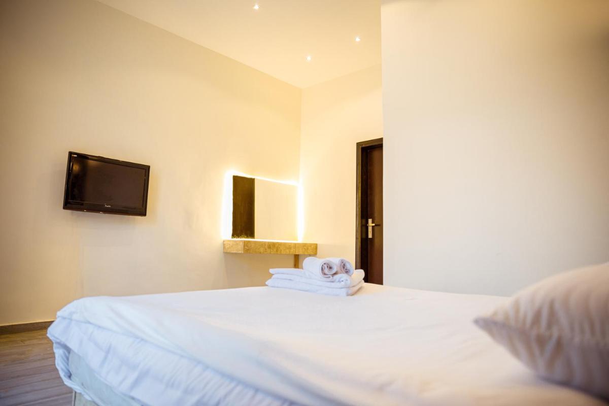 Tourist Palace Hotel - image 3