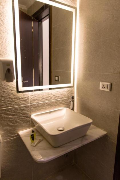 Tourist Palace Hotel - image 4