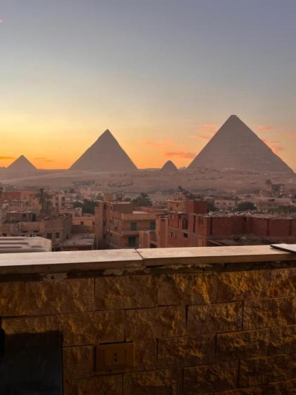 Three Pyramids Hills INN - image 5