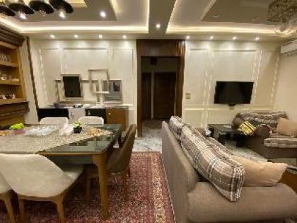 Newly finished apartment  - image 3