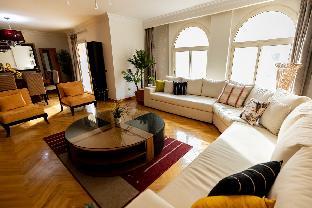 Oak Orchid Opulent 3BR Apartment - image 2
