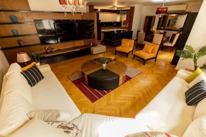 Oak Orchid Opulent 3BR Apartment - image 22