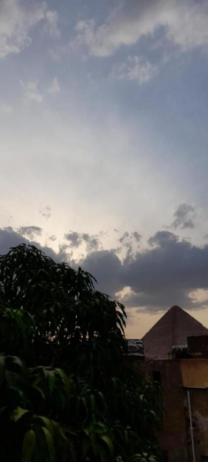 Rayan Pyramids View - image 18