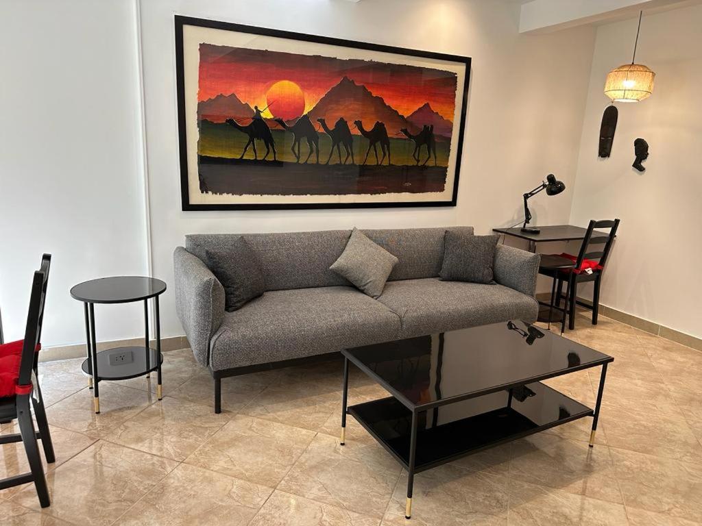 The Almazah Suite - image 3