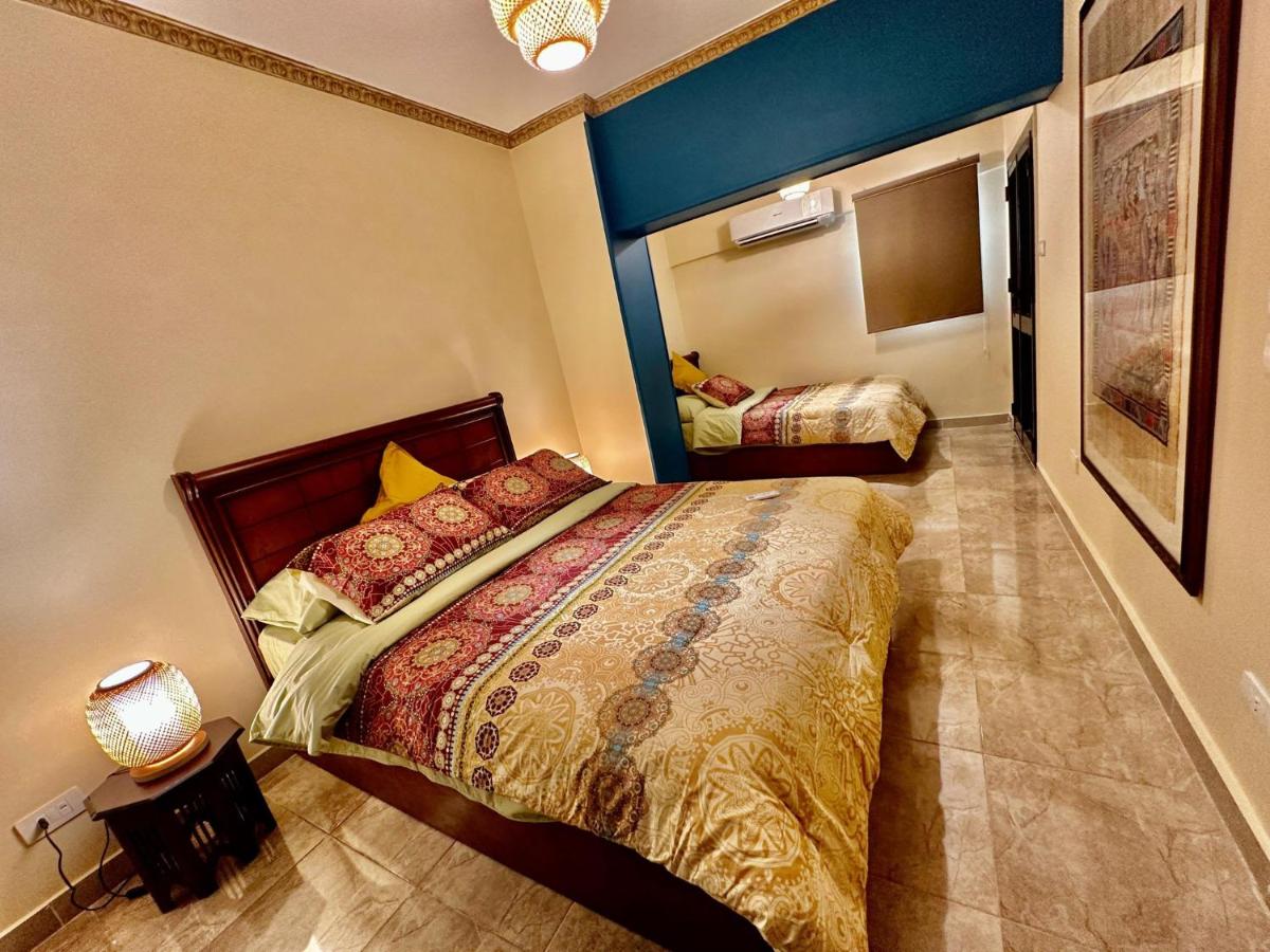 The Helio Suite Modern 1bdrm - image 7