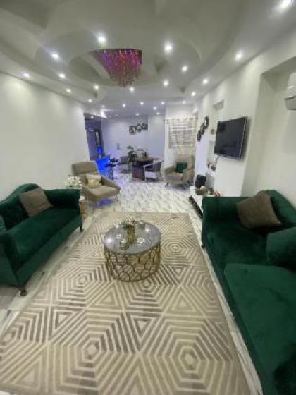Hotel apartment for rent Maadi Corniche - image 9