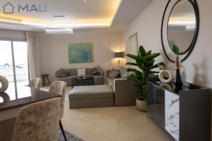 Cairo Festival Elegant 3BR Apartment - image 2