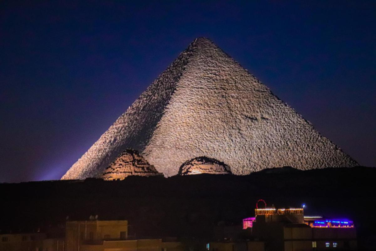 Sunrise Pyramids View Inn - main image