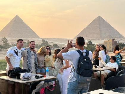 Pyramids Land Hotel - image 4