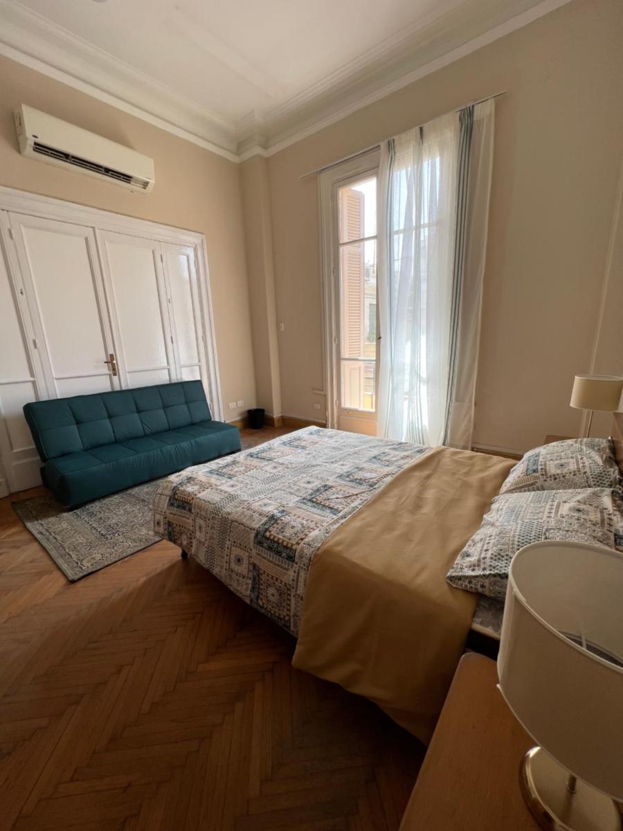 Homestay - main image
