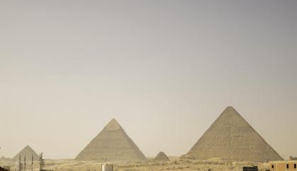 Pyramids fort view hotel Cairo