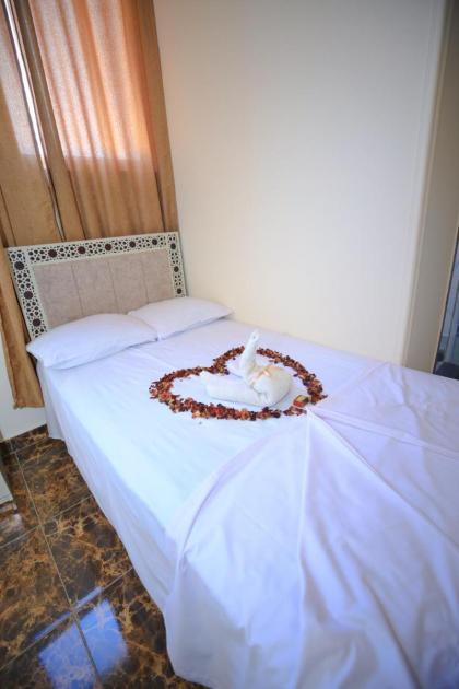 El Khalil Pyramids Inn - image 20