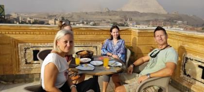 Yoya Hur Pyramids inn - image 25