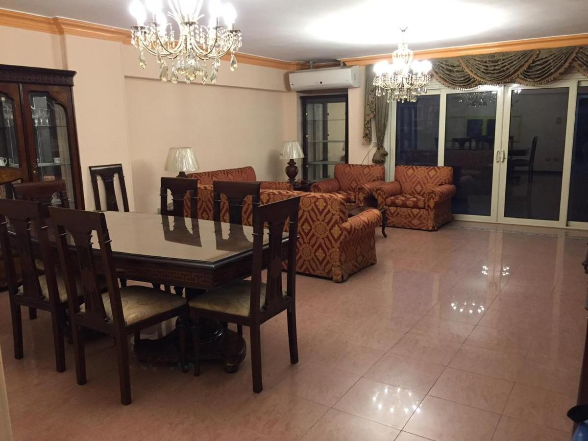 comforting apartment with privacy - main image