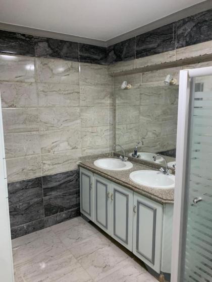 comforting apartment with privacy - image 16