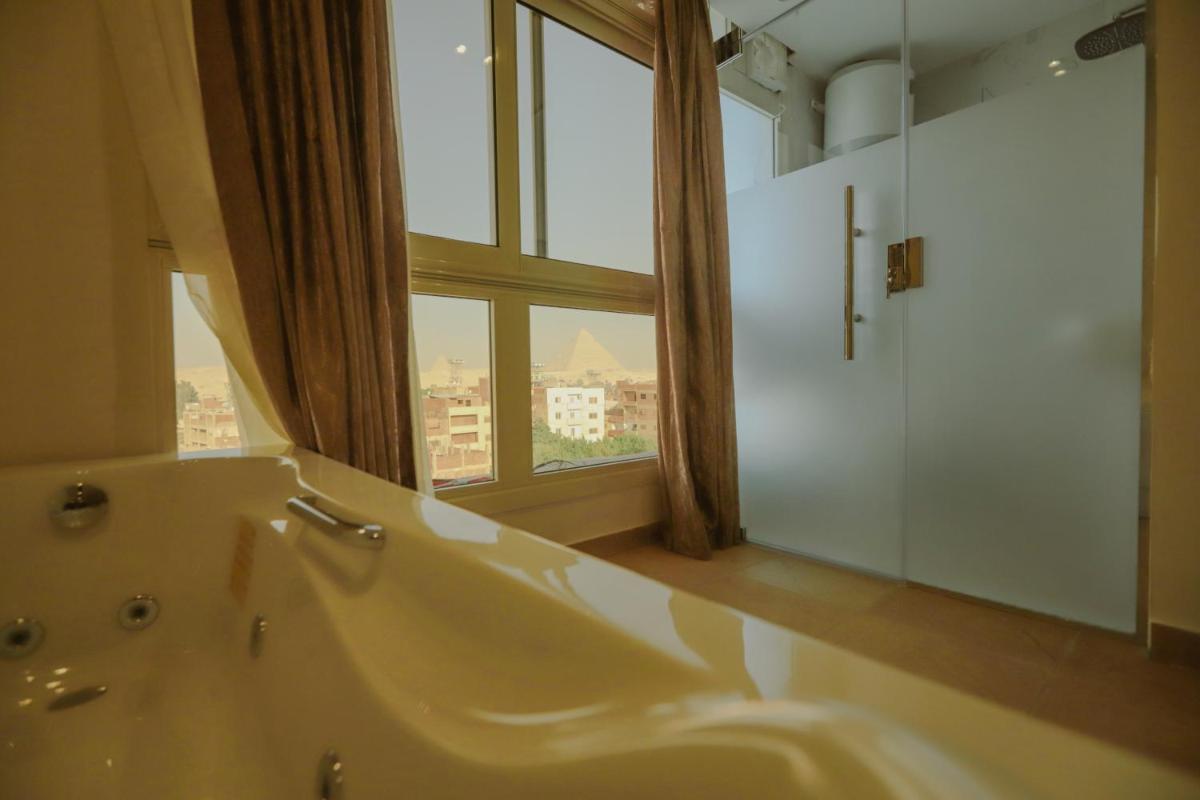 King Khafren View INN - image 3