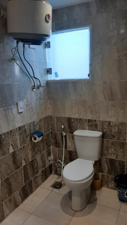 springo pyramids view - image 27