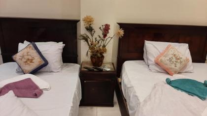 springo pyramids view - image 29