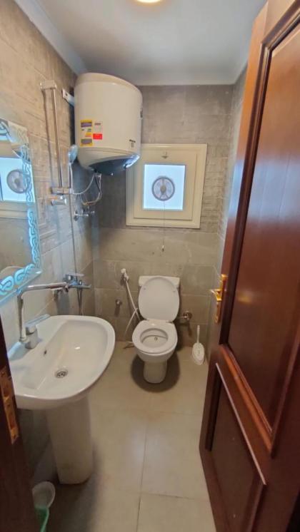 شقة مستوى فندقى المهندسين للعائلات فقط - image 14