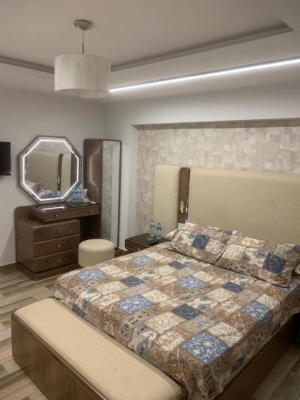 شقق فندقية فاخره بالمهندسين - image 4
