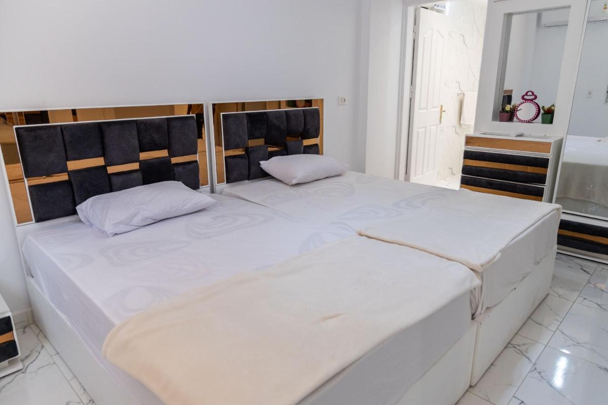 Gardnia Apartment (Compound) - image 3
