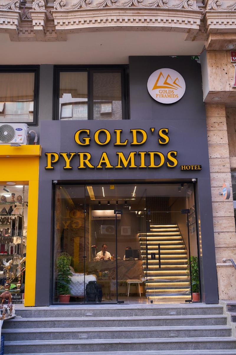 Gold's Pyramids Hotel - main image