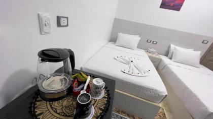 AlaskaPyramidsView - image 26