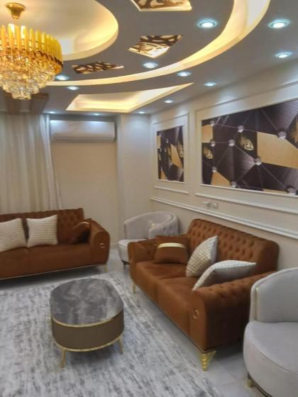 super lux furnished apartment in Al Muhandeseen with a view on the Nile - image 17
