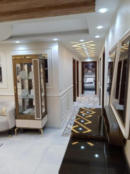 super lux furnished apartment in Al Muhandeseen with a view on the Nile - image 8