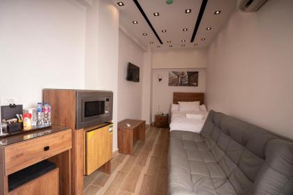 Sun and Sand Guest House - image 14