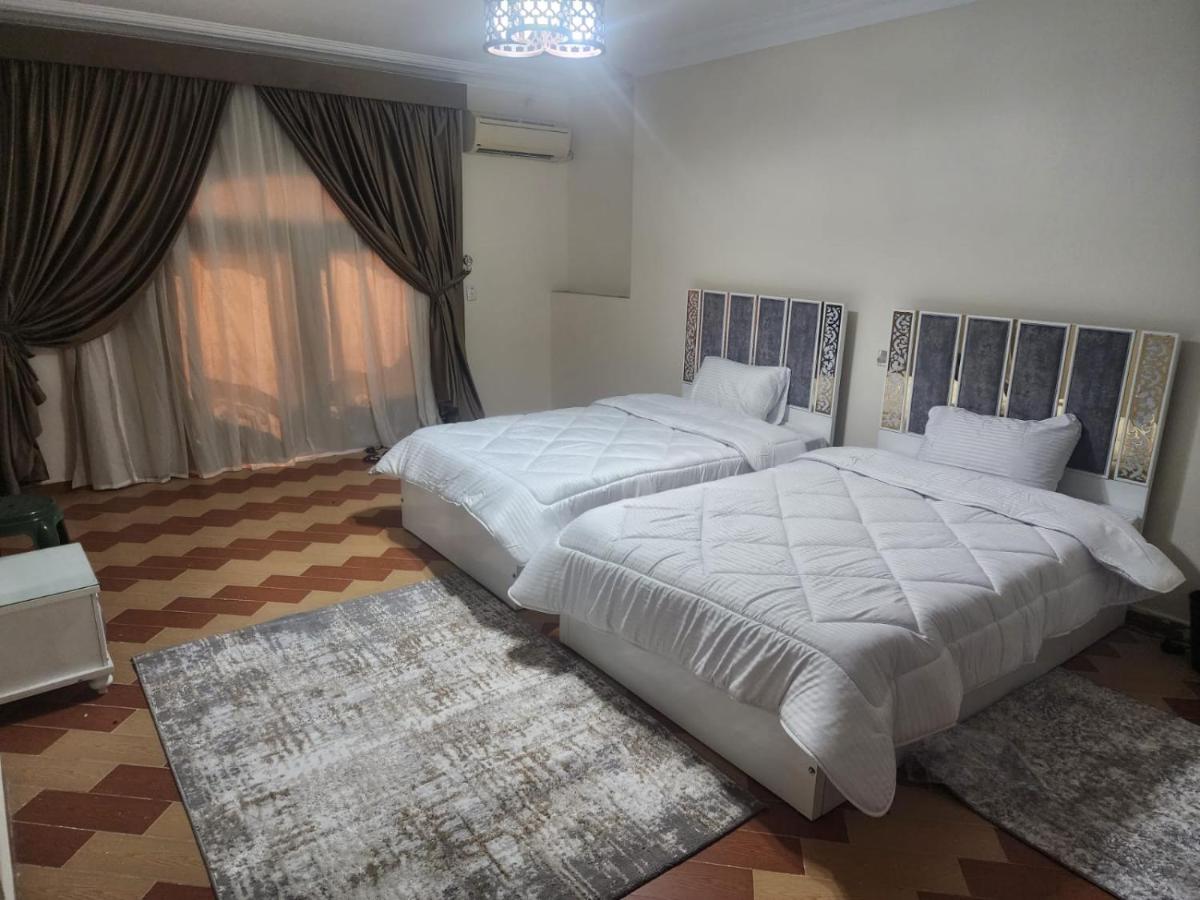 Apartment in Pyramids Gardens - image 4