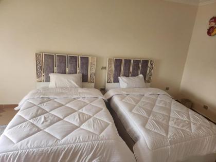 Apartment in Pyramids Gardens - image 9